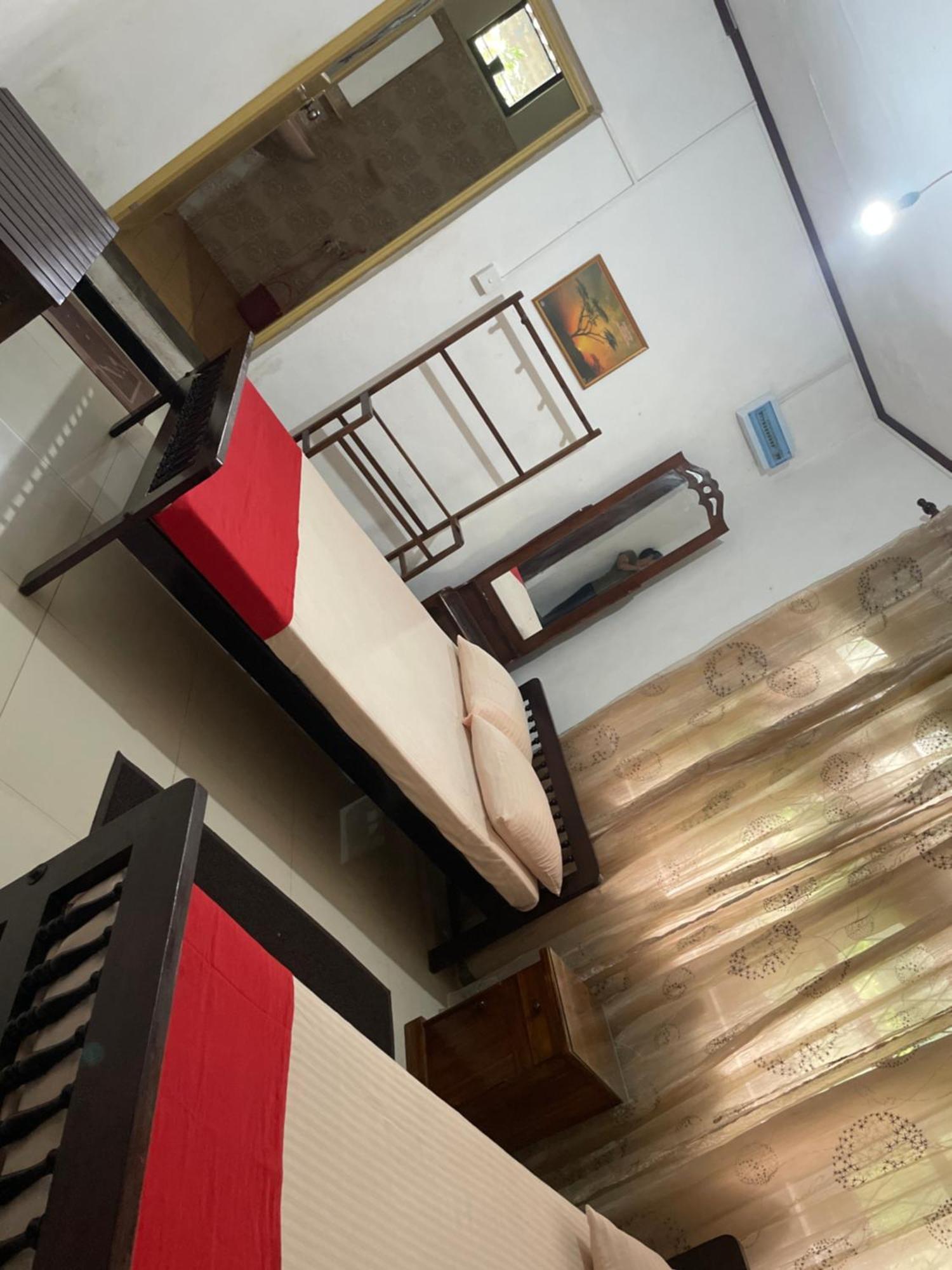 Olivia Homestay Anuradhapura Exterior photo