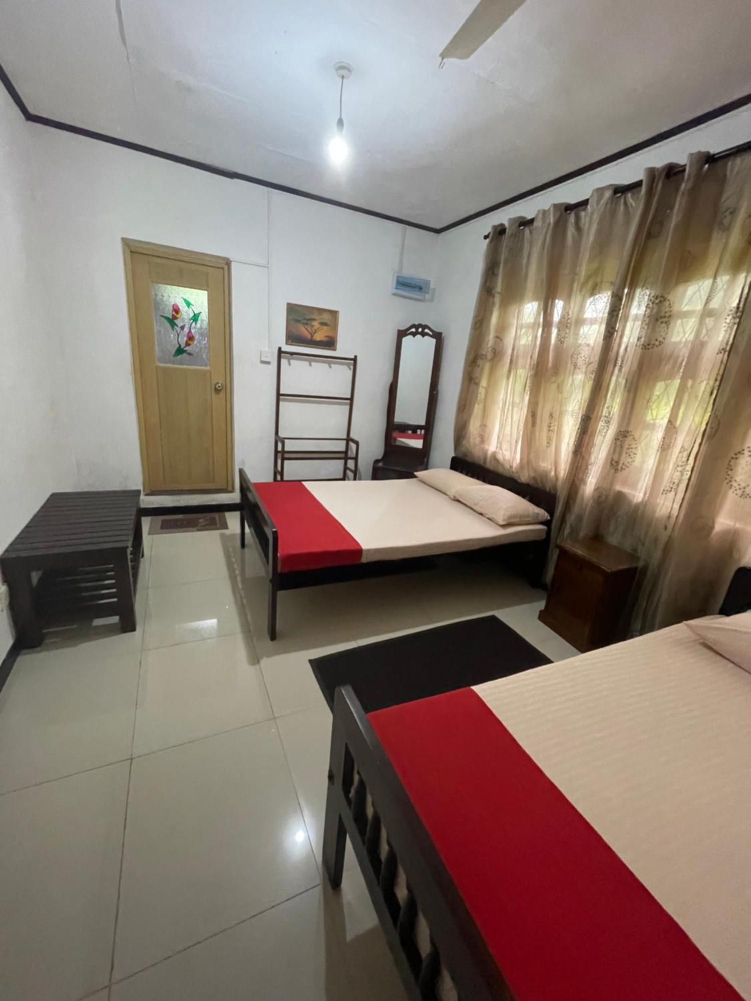 Olivia Homestay Anuradhapura Exterior photo